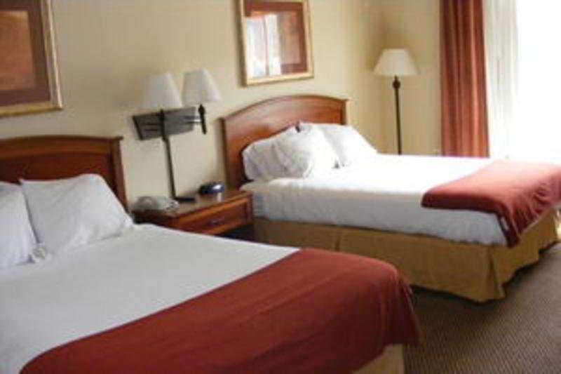Holiday Inn Express Hotel & Suites Cedar City By Ihg Exterior foto
