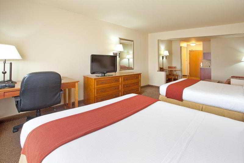 Holiday Inn Express Hotel & Suites Cedar City By Ihg Exterior foto