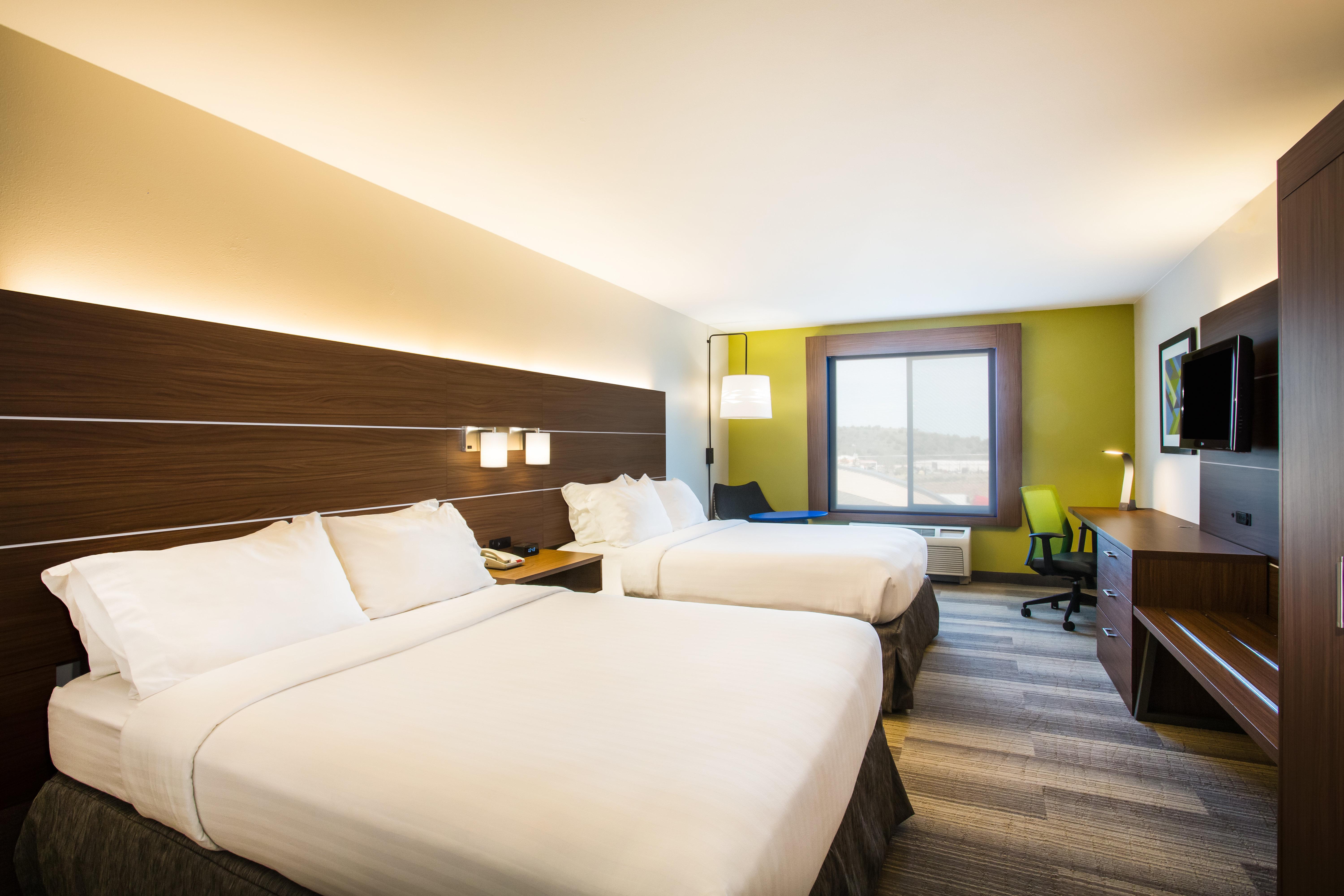 Holiday Inn Express Hotel & Suites Cedar City By Ihg Exterior foto