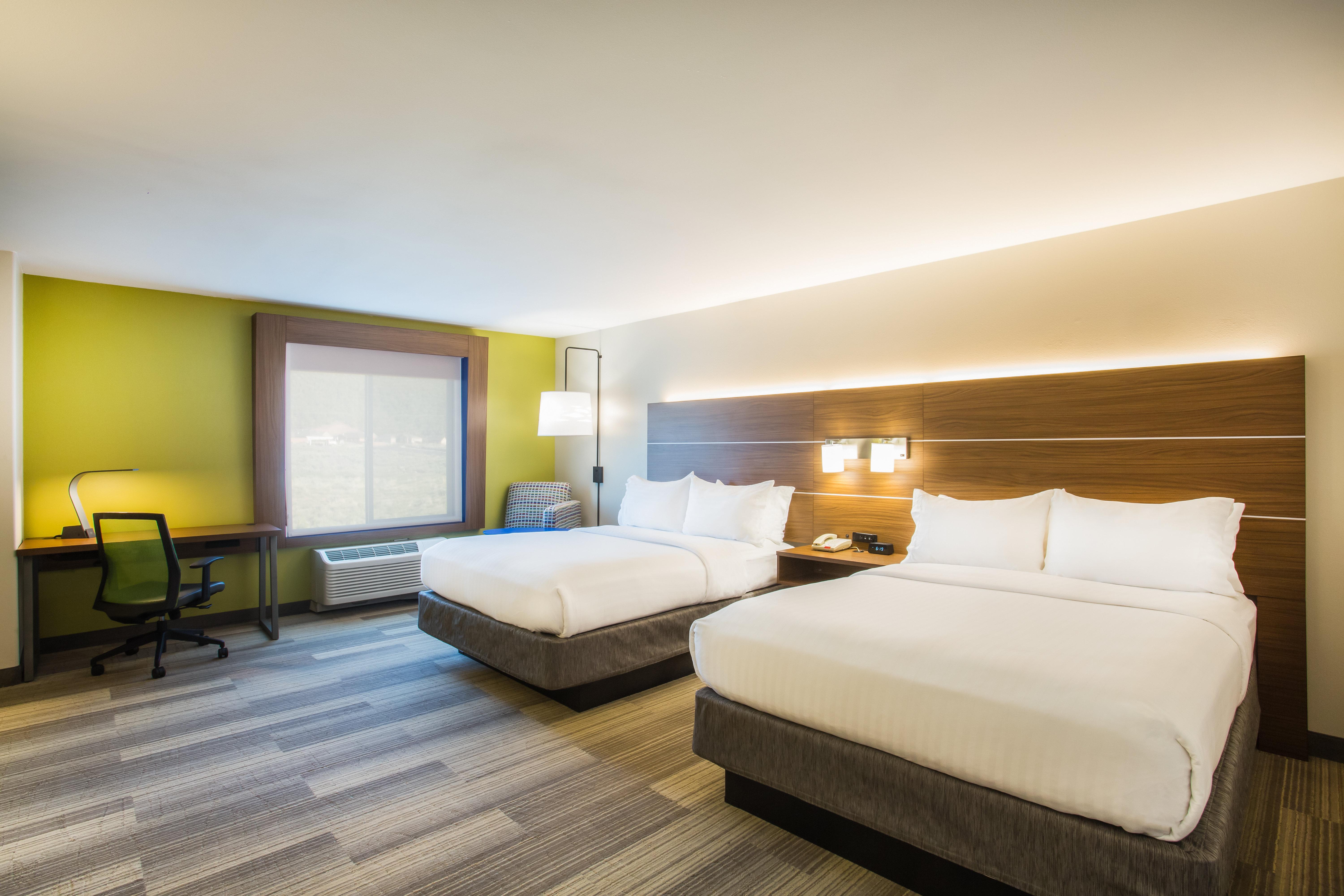 Holiday Inn Express Hotel & Suites Cedar City By Ihg Exterior foto