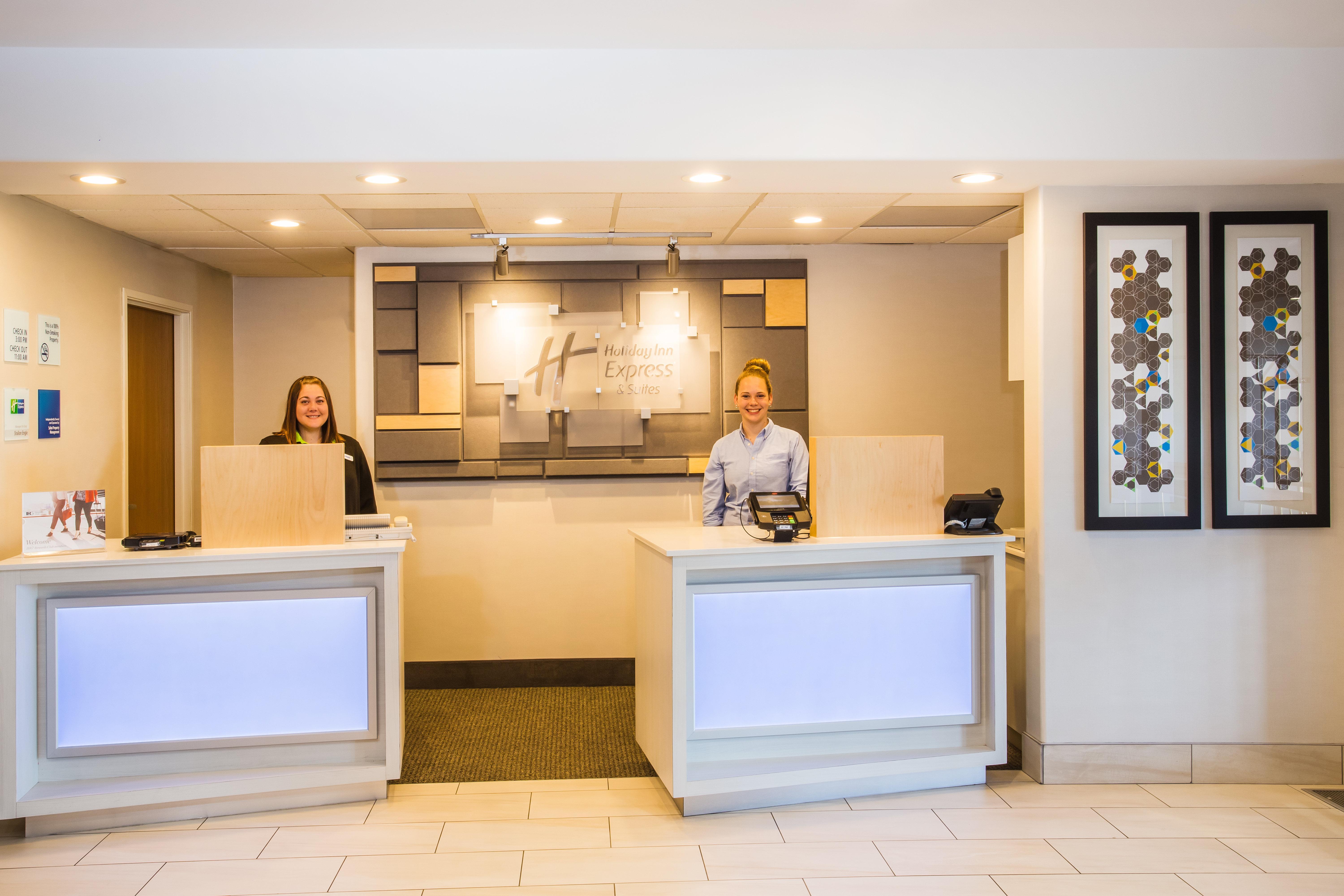 Holiday Inn Express Hotel & Suites Cedar City By Ihg Exterior foto